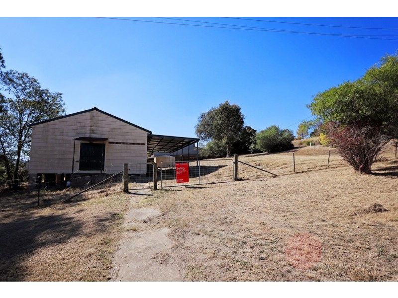 0 Cnr Gilbert and Selwyn Streets (33-35 Selwyn St), Tumbarumba NSW 2653