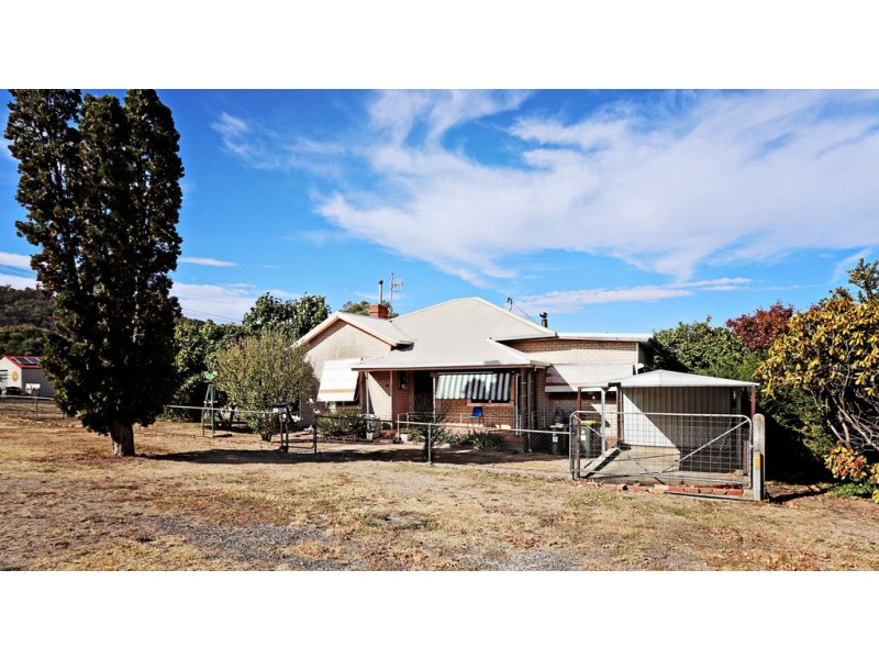 16 Regent Street, Tumbarumba NSW 2653