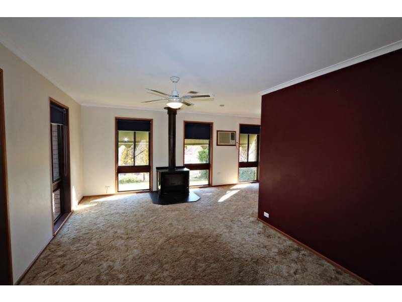 85 Gilbert, Tumbarumba NSW 2653