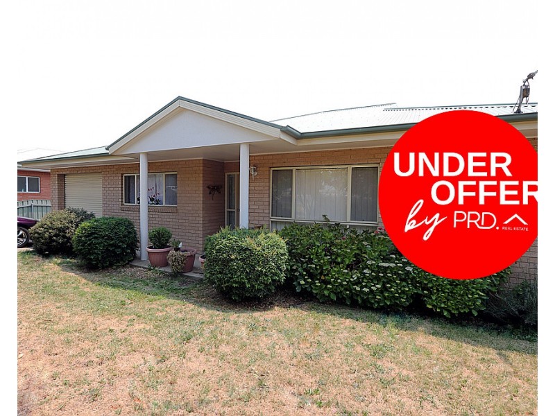 106 Albury Street, Tumbarumba NSW 2653