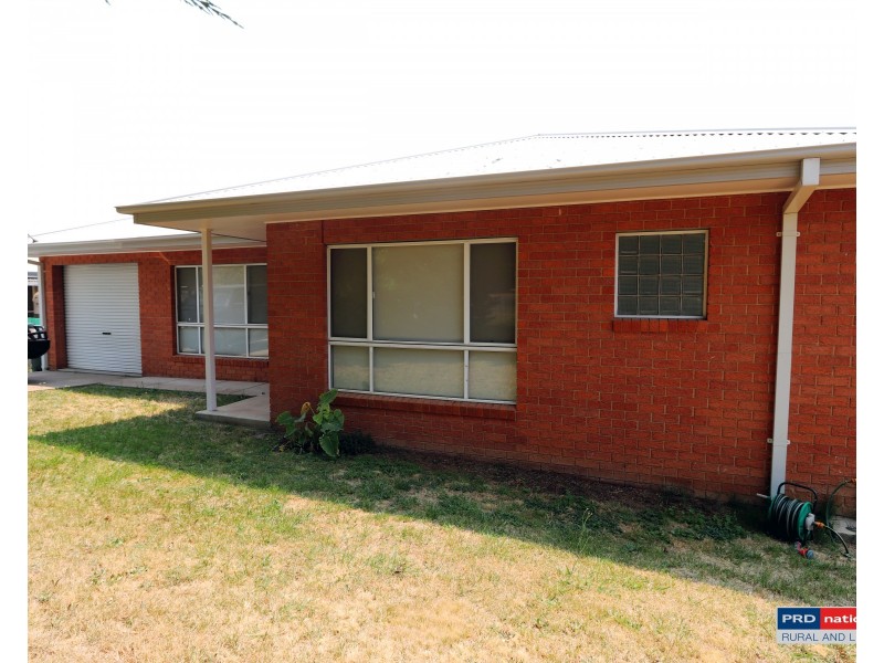 100 Albury Street, Tumbarumba NSW 2653