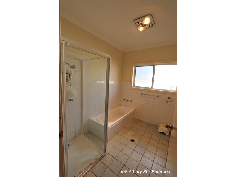 108 Albury Street, Tumbarumba NSW 2653