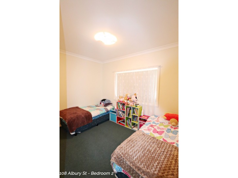 108 Albury Street, Tumbarumba NSW 2653