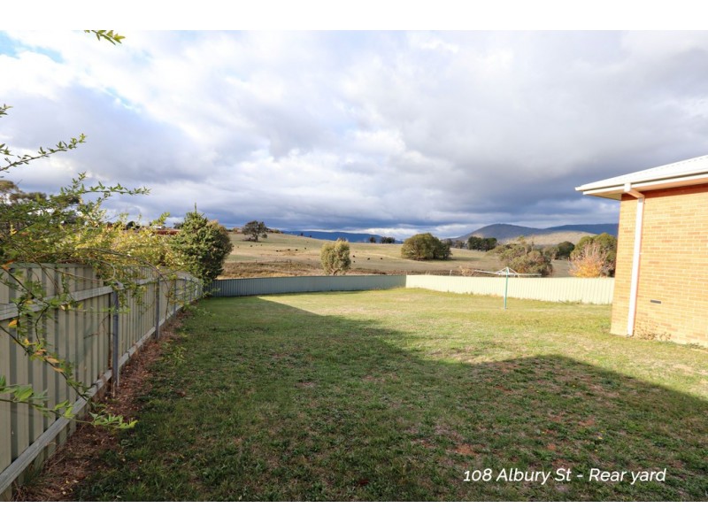 108 Albury Street, Tumbarumba NSW 2653