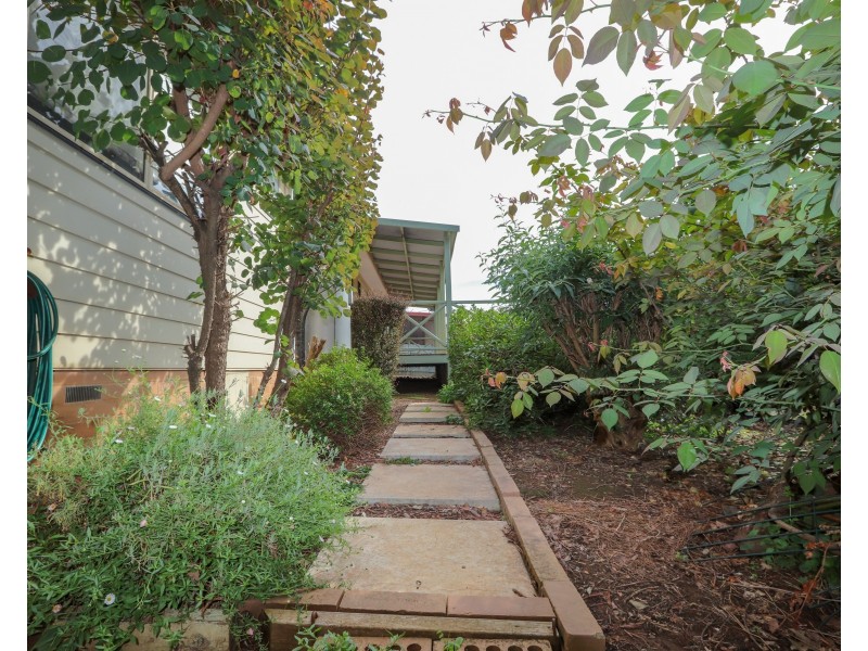 120 Albury Street, Tumbarumba NSW 2653