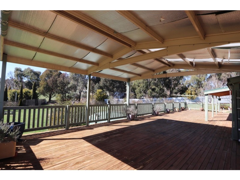 41 Booth Street, Tumbarumba NSW 2653