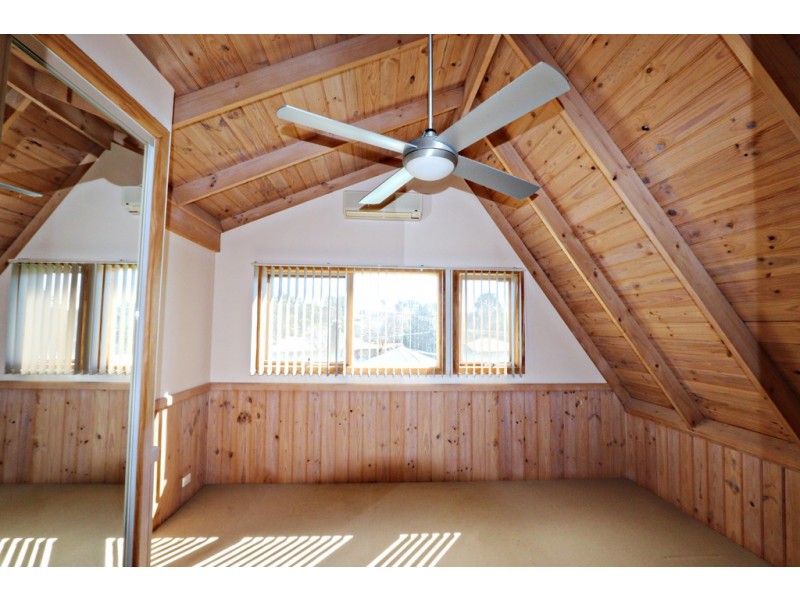 41 Booth Street, Tumbarumba NSW 2653