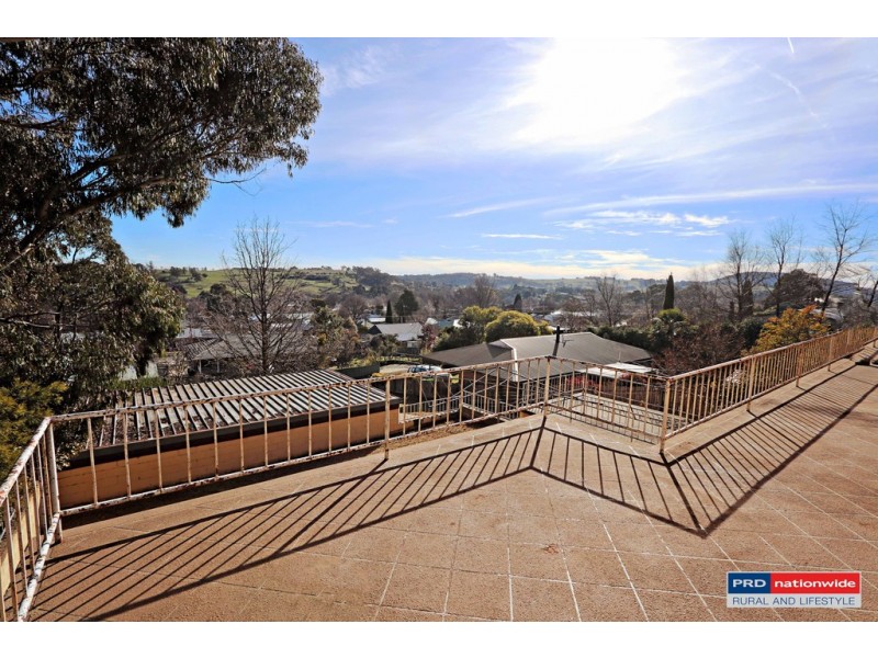 77 Gilbert Street, Tumbarumba NSW 2653
