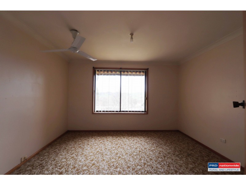 77 Gilbert Street, Tumbarumba NSW 2653