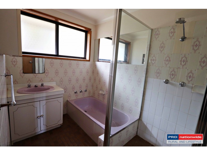 77 Gilbert Street, Tumbarumba NSW 2653