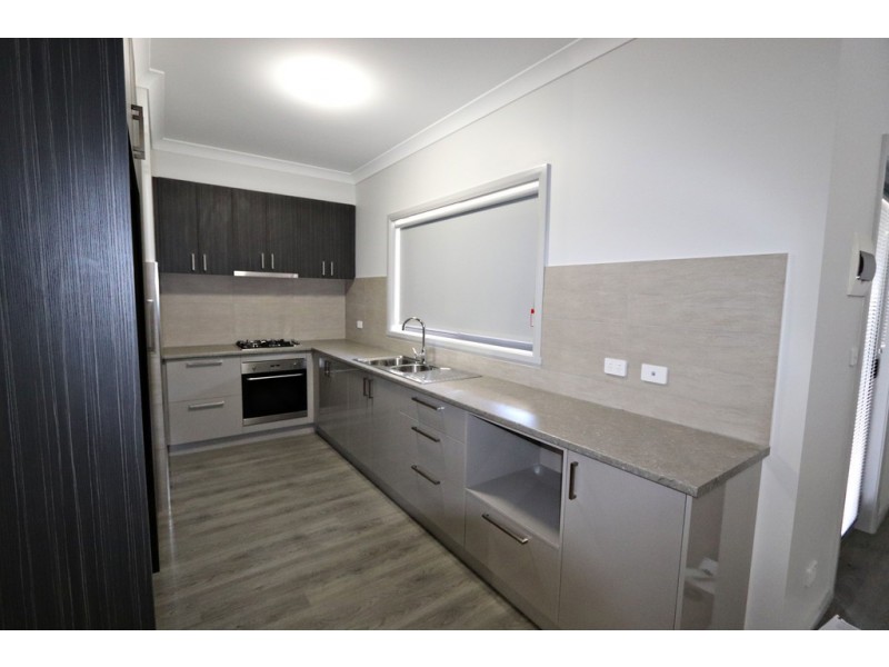 2/102 Winton Street, Tumbarumba NSW 2653