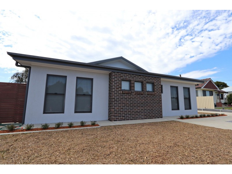 2/102 Winton Street, Tumbarumba NSW 2653
