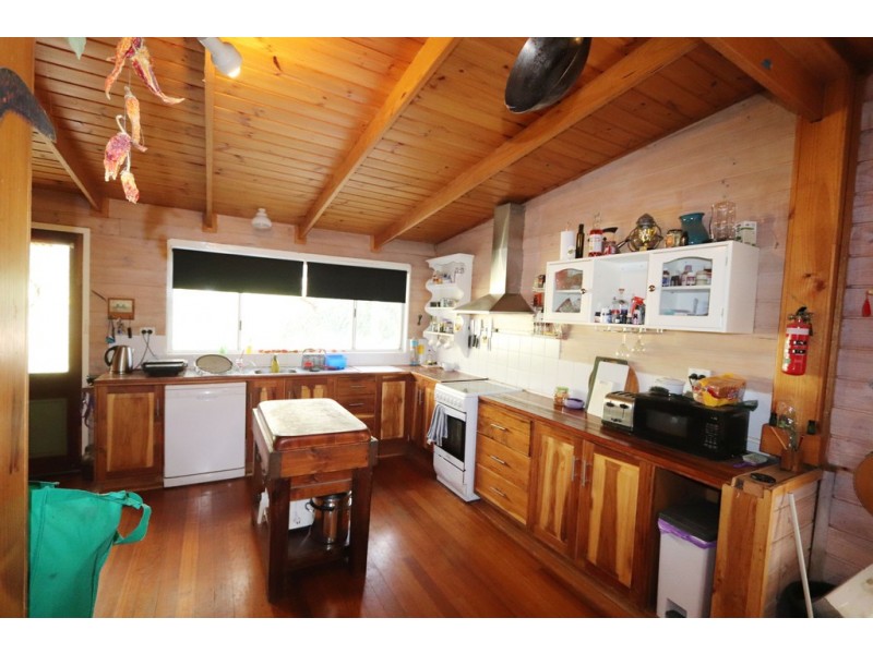 13 Reservoir Lane, Tumbarumba NSW 2653