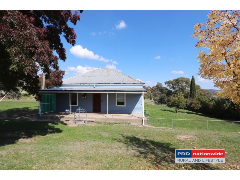 24 Regent Street, Tumbarumba NSW 2653