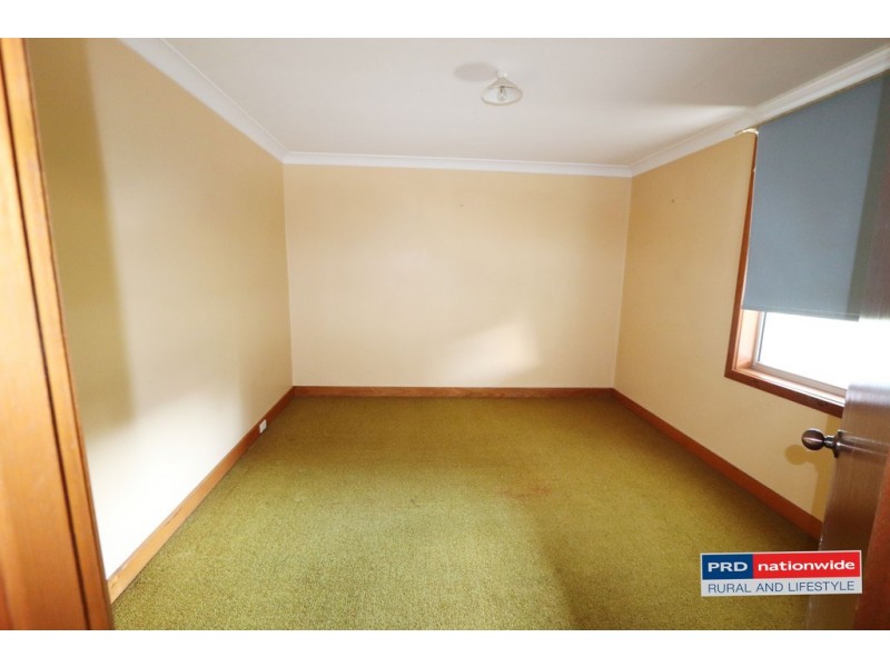 24 Regent Street, Tumbarumba NSW 2653