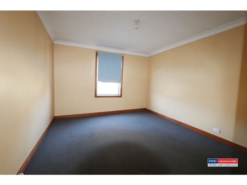 24 Regent Street, Tumbarumba NSW 2653
