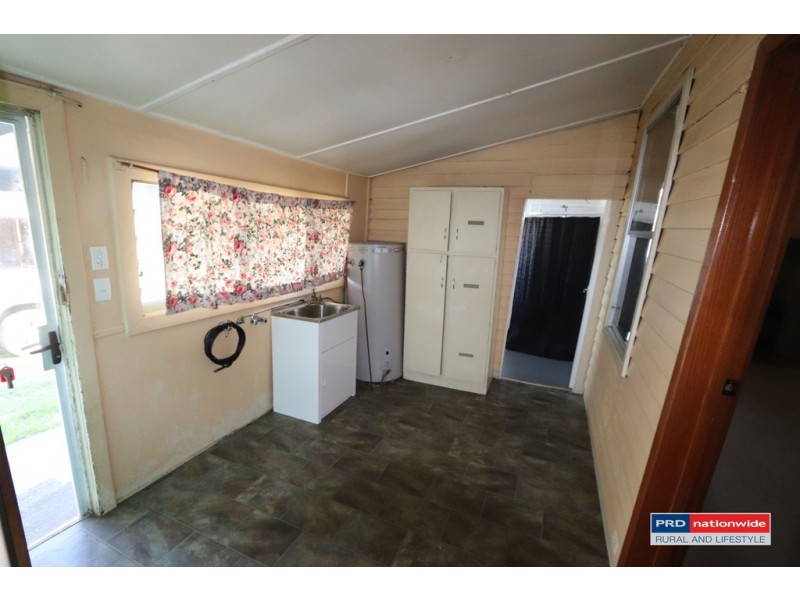 24 Regent Street, Tumbarumba NSW 2653