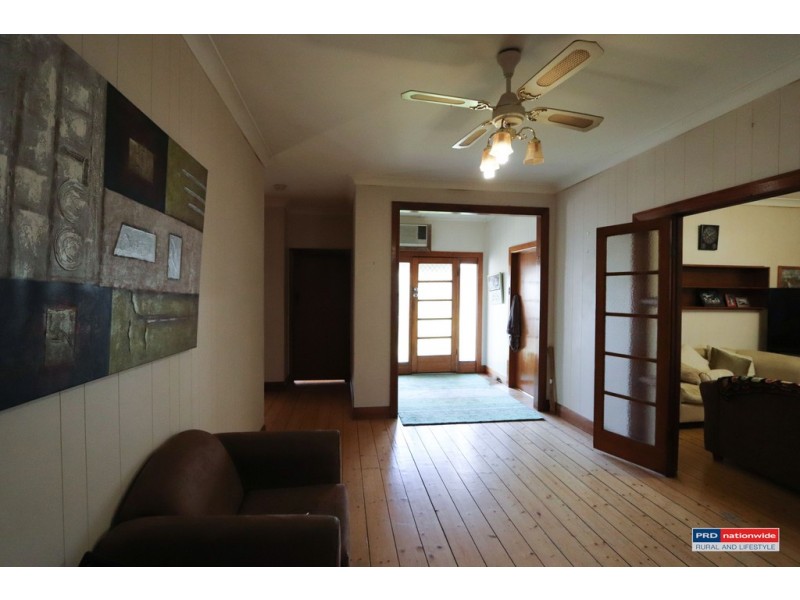 32 Clara Street, Tumbarumba NSW 2653
