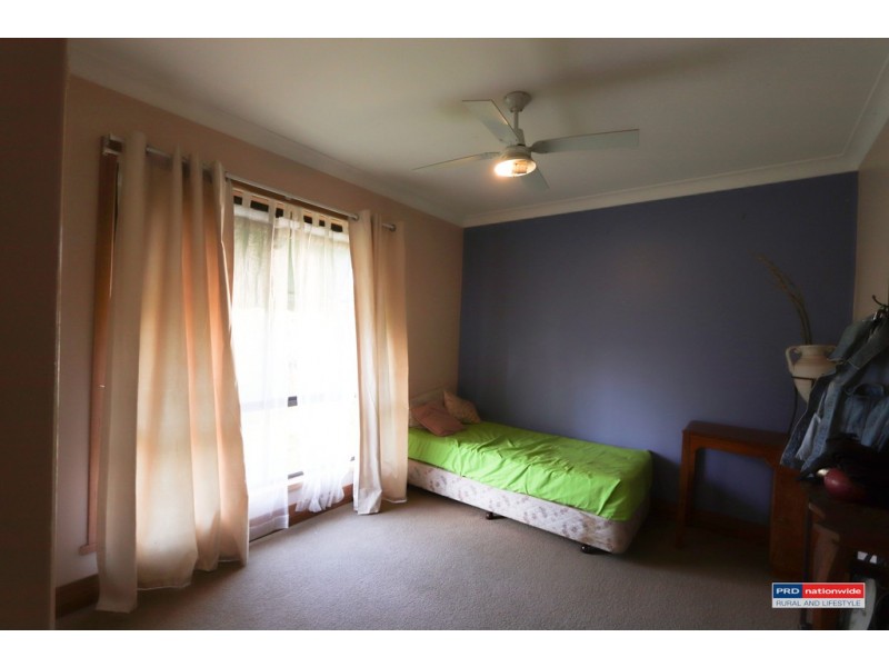 32 Clara Street, Tumbarumba NSW 2653