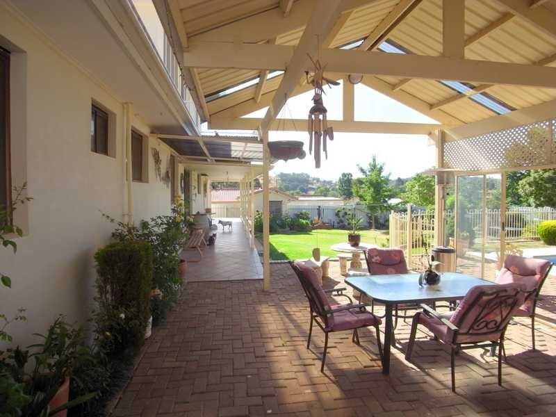 19 York Street, Tumbarumba NSW 2653