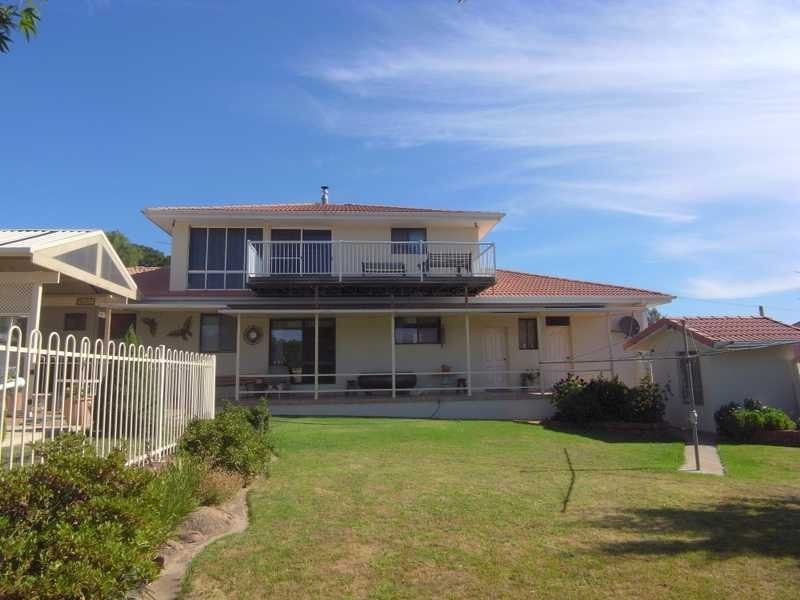 19 York Street, Tumbarumba NSW 2653