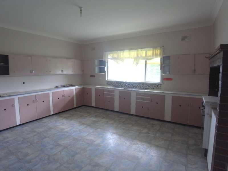 14 Park Street, Tumbarumba NSW 2653