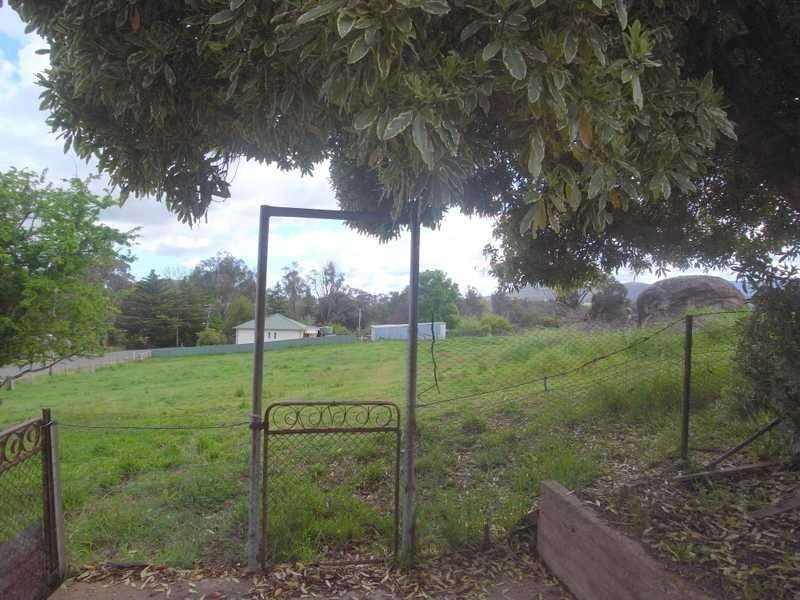 14 Park Street, Tumbarumba NSW 2653