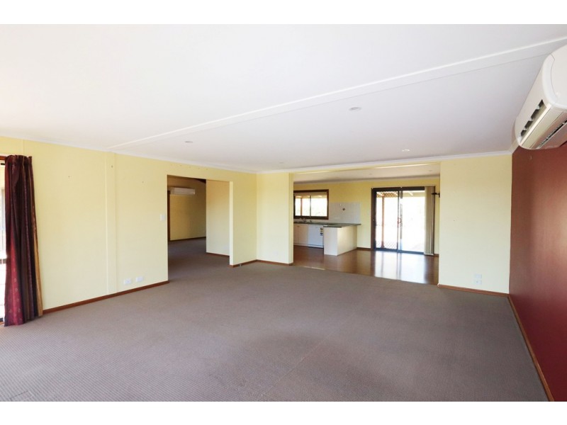 64 Power Street, Tumbarumba NSW 2653
