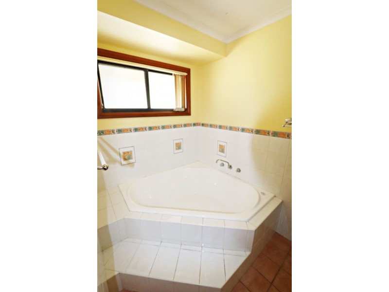 64 Power Street, Tumbarumba NSW 2653