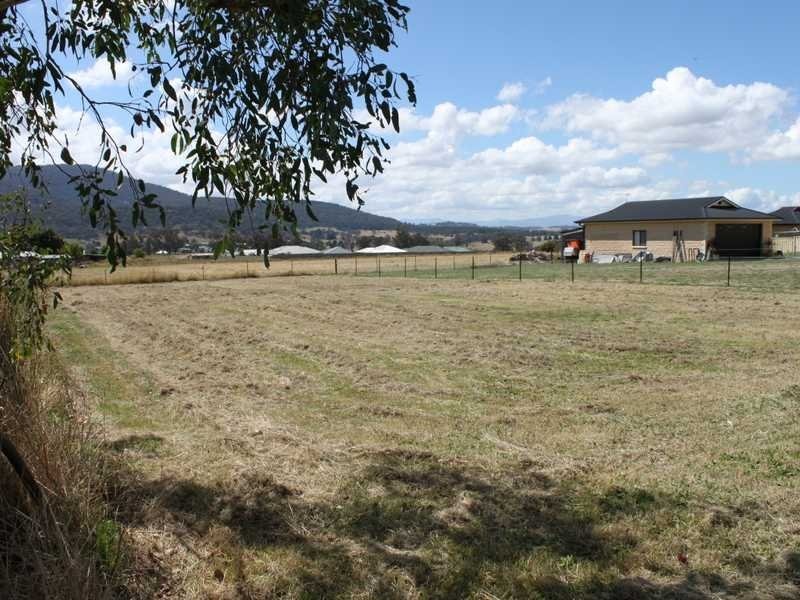 15 Langland Street, Tumbarumba NSW 2653