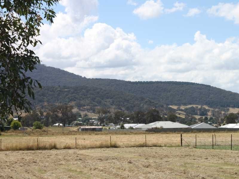 15 Langland Street, Tumbarumba NSW 2653