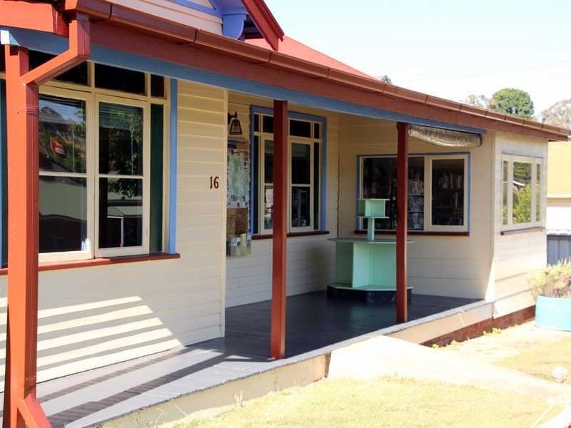 16 Bridge Street, Tumbarumba NSW 2653