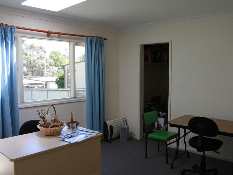 16 Bridge Street, Tumbarumba NSW 2653