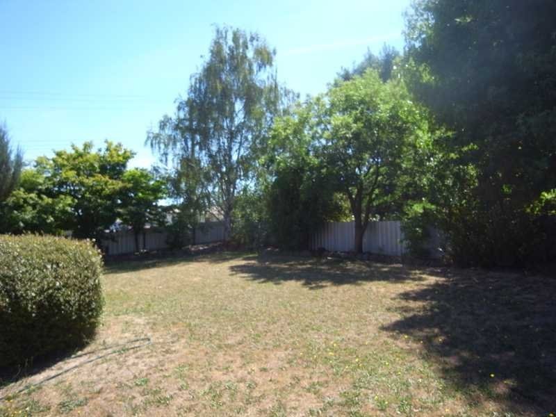 12 Fleet Street, Tumbarumba NSW 2653