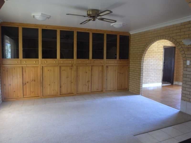12 Fleet Street, Tumbarumba NSW 2653