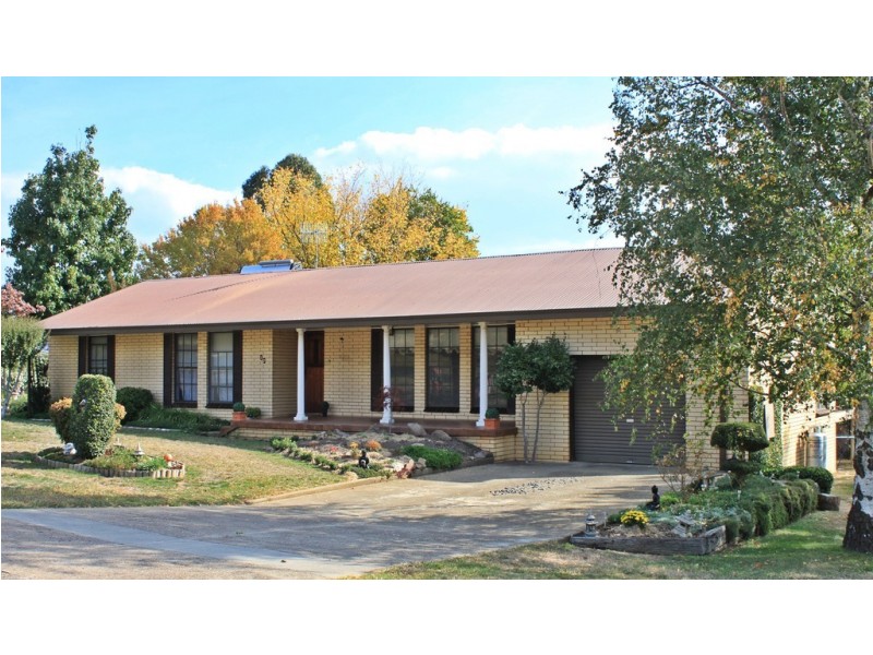 17 William Street, Tumbarumba NSW 2653