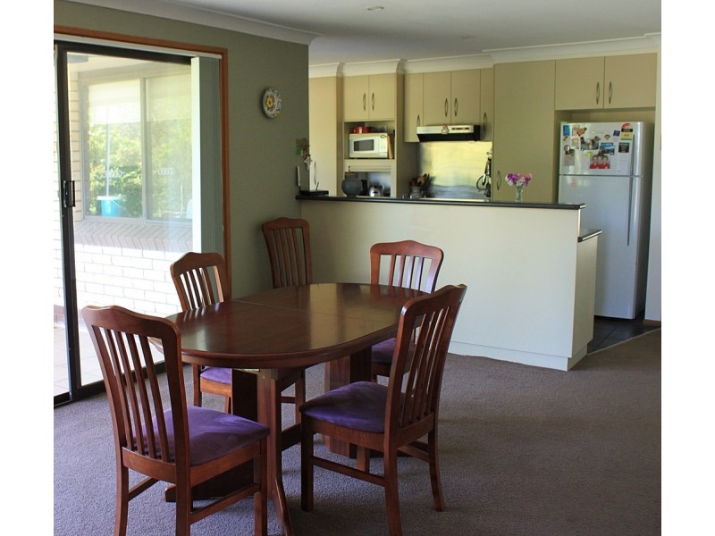 12 Regent Street, Tumbarumba NSW 2653