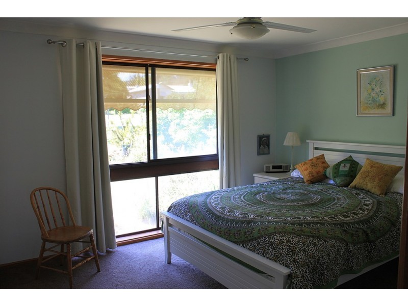 12 Regent Street, Tumbarumba NSW 2653