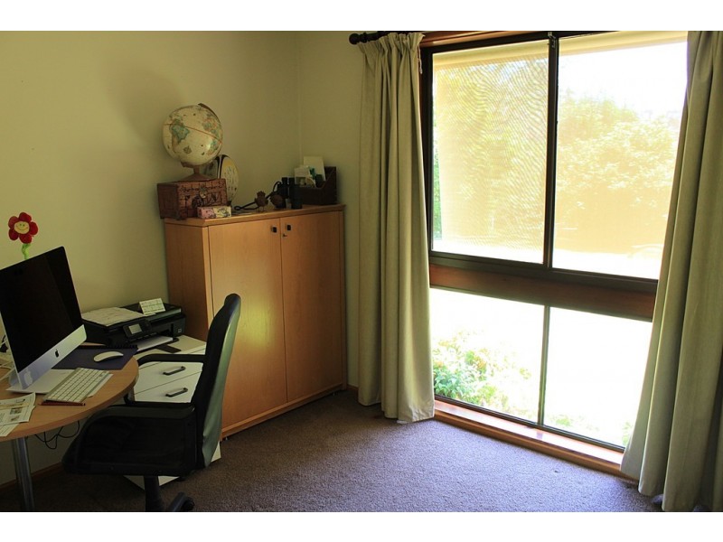 12 Regent Street, Tumbarumba NSW 2653