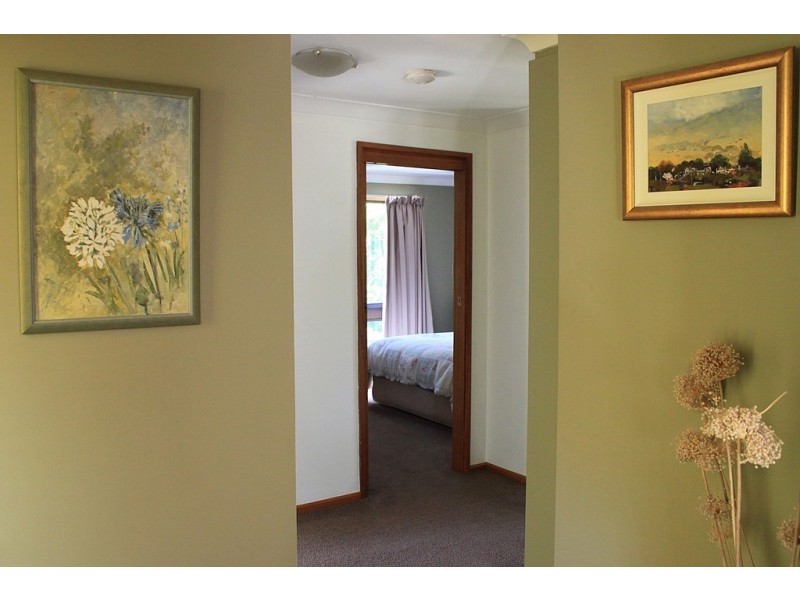 12 Regent Street, Tumbarumba NSW 2653