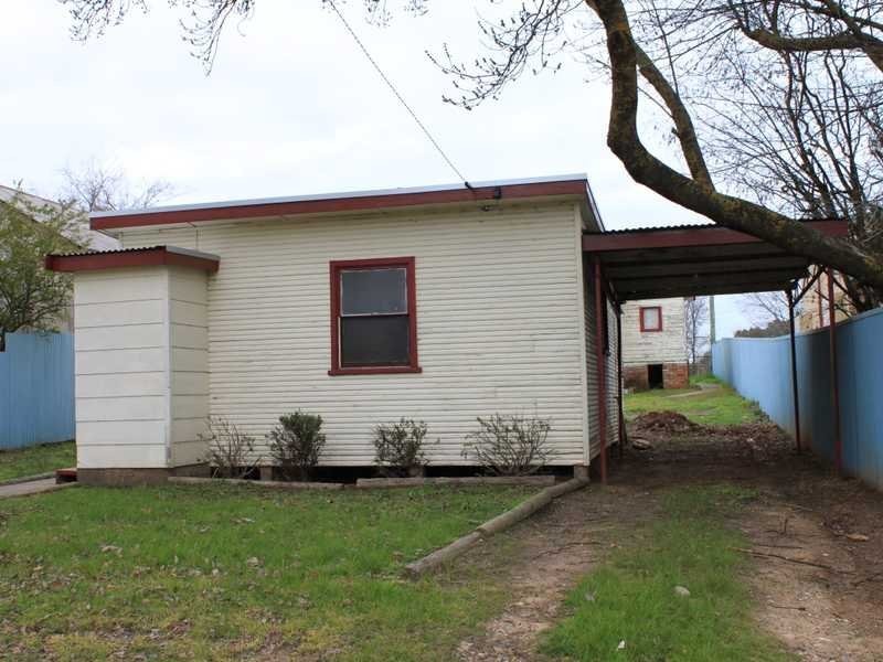 4 Bridge Street, Tumbarumba NSW 2653