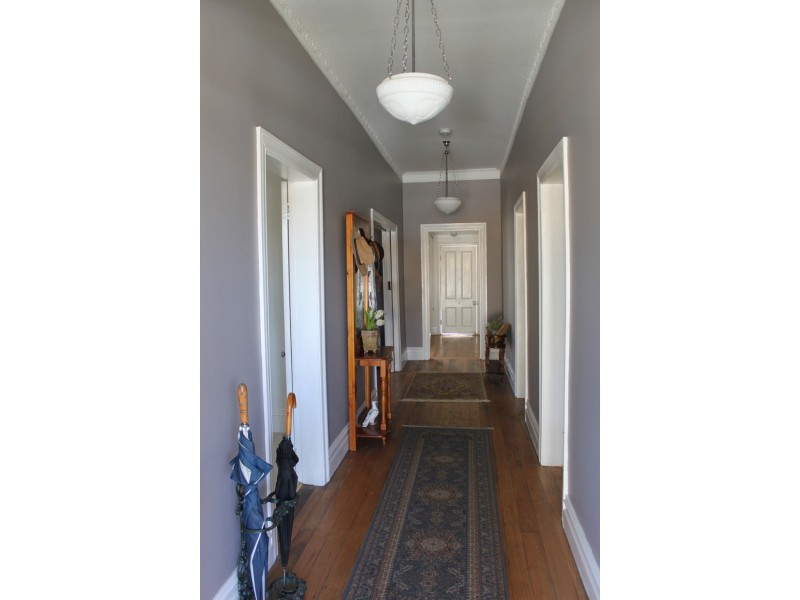 9 Prince Street, Tumbarumba NSW 2653