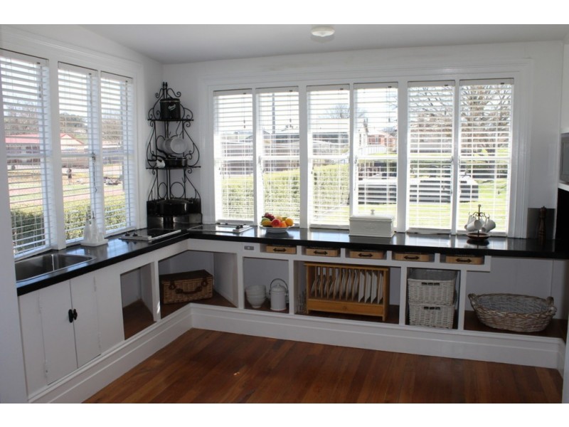 9 Prince Street, Tumbarumba NSW 2653