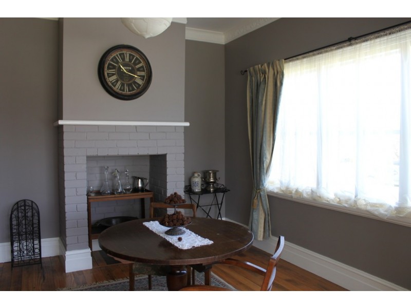 9 Prince Street, Tumbarumba NSW 2653