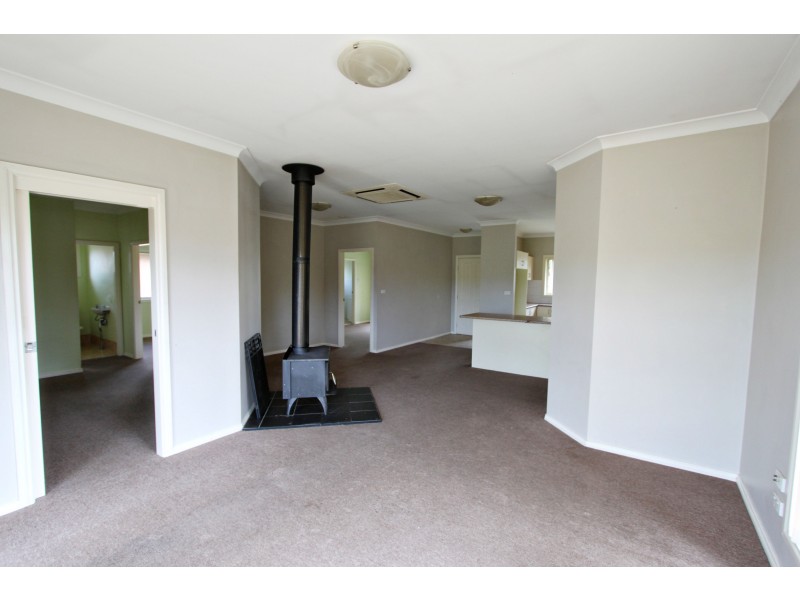 106 Albury Street, Tumbarumba NSW 2653
