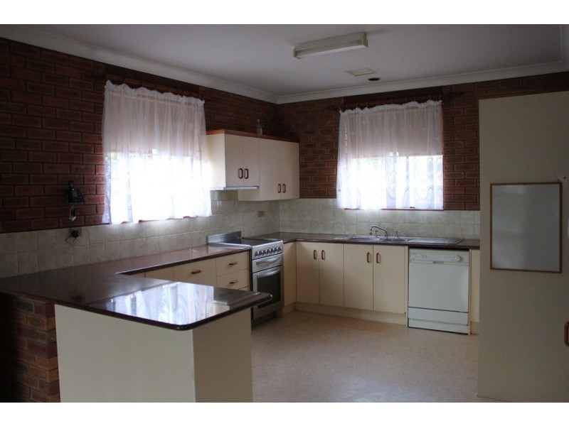 32 Fleet Street, Tumbarumba NSW 2653