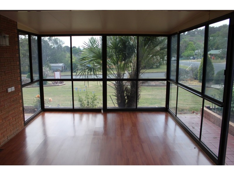 32 Fleet Street, Tumbarumba NSW 2653