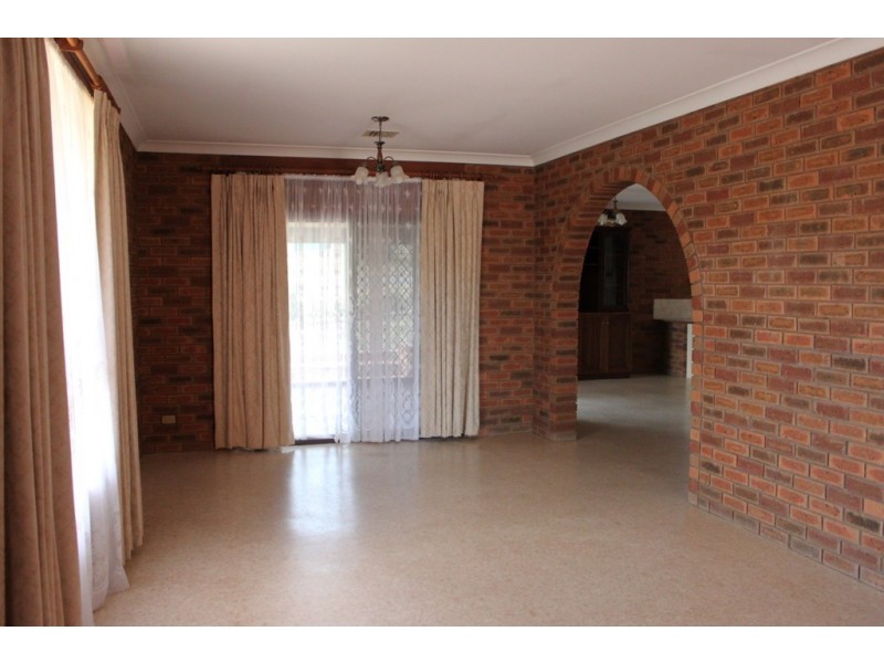 32 Fleet Street, Tumbarumba NSW 2653