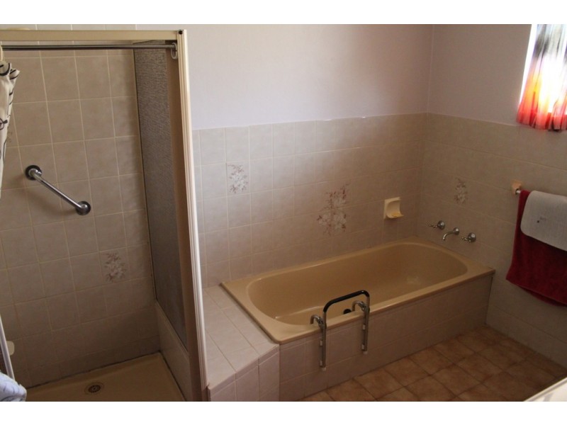 32 Fleet Street, Tumbarumba NSW 2653