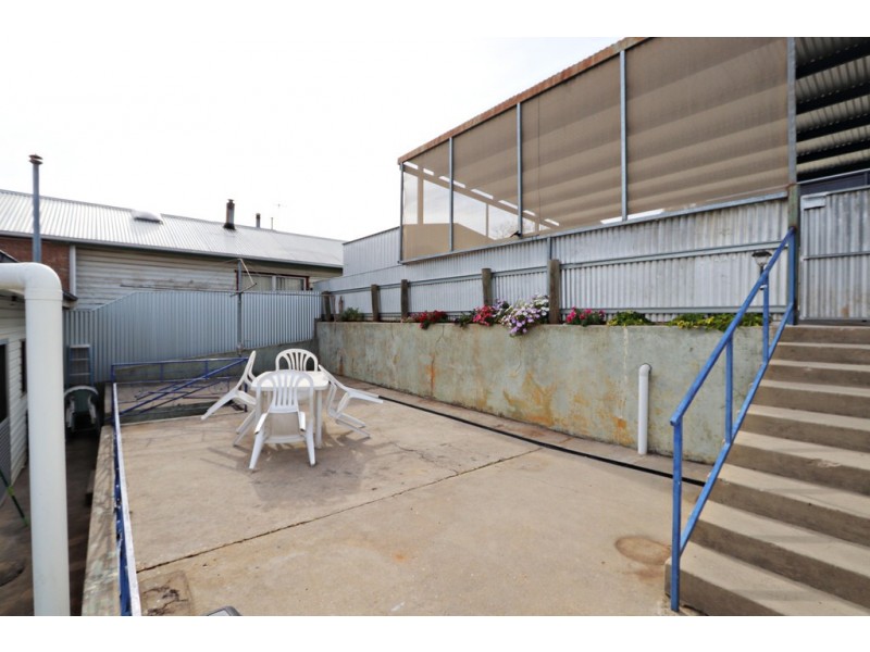 42 The Parade, Tumbarumba NSW 2653